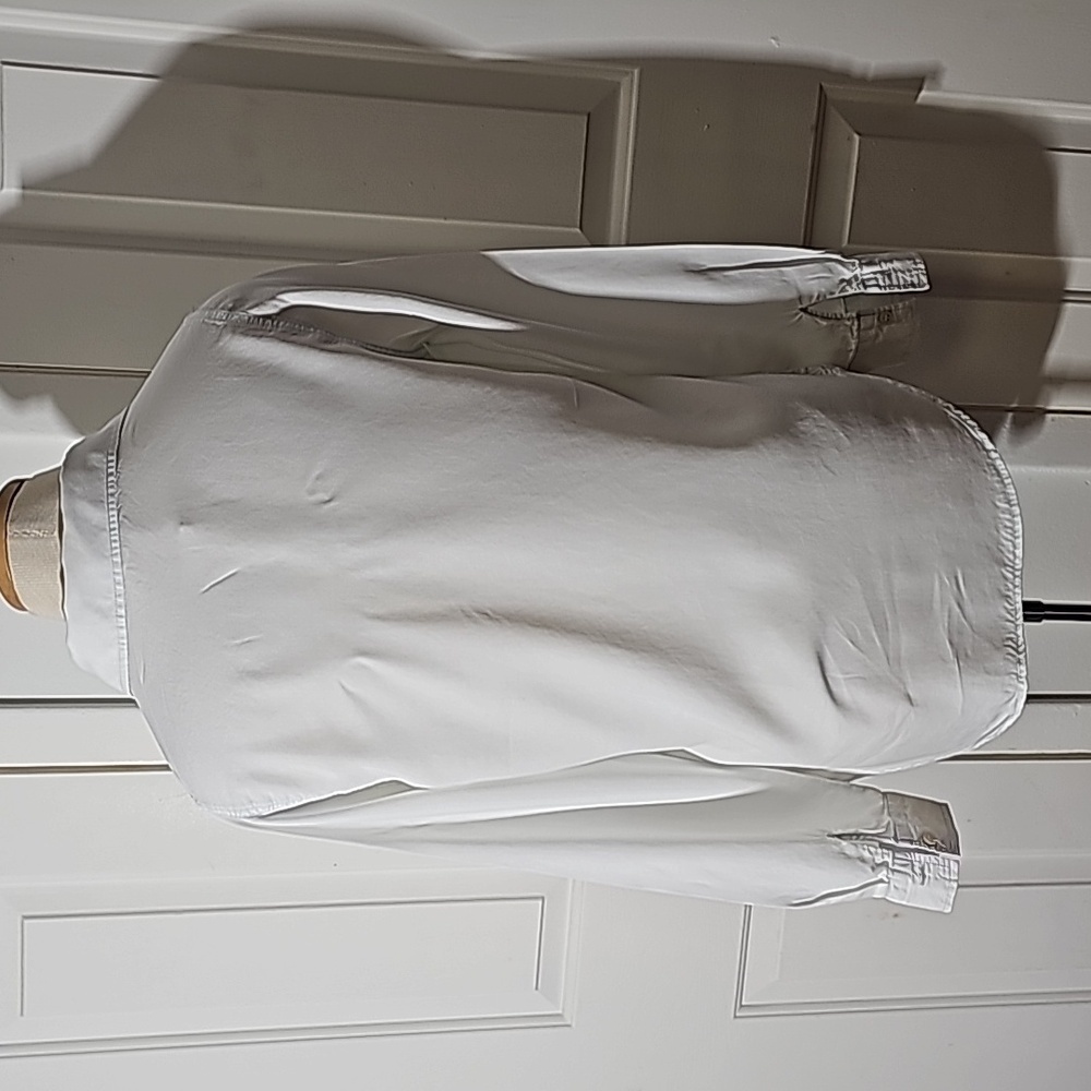 Per Se women's pop over Henley style shirt. Size medium. Long sleeves. White. - Picture 7 of 9